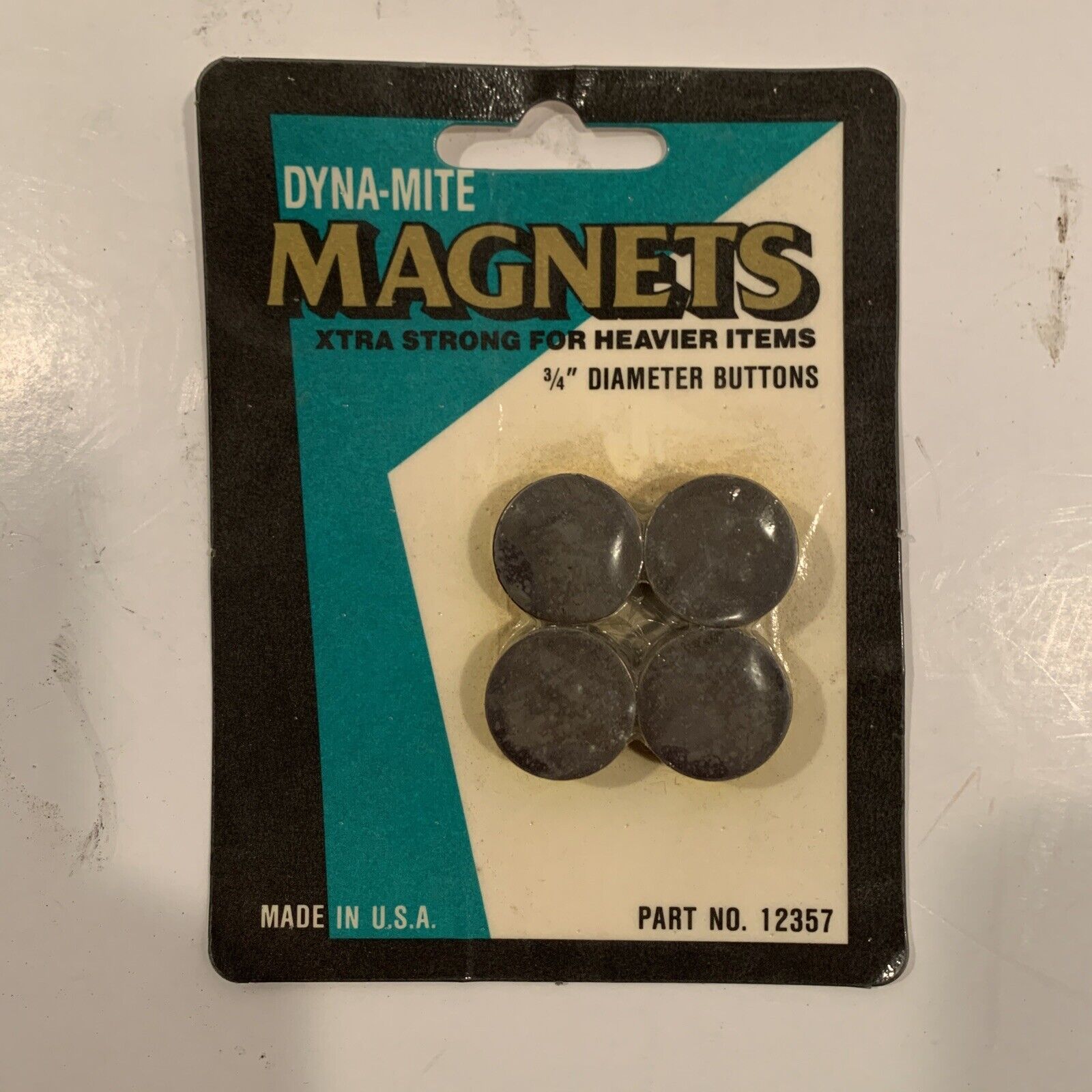 Dyna-mite Round Magnets-.75inche 8/pkg